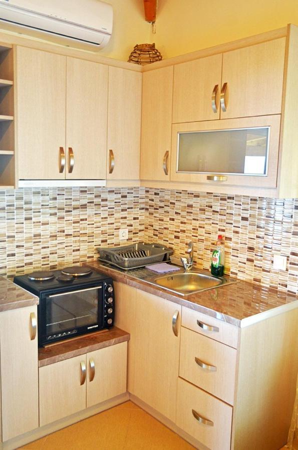 Helen Apartments Lukovë エクステリア 写真