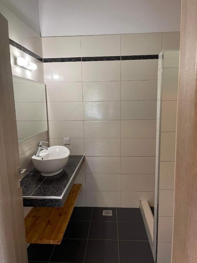 Helen Apartments Lukovë エクステリア 写真